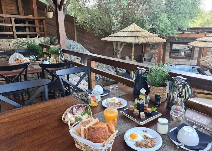 לינה וארוחת בוקר D'hote Casa Maredda 4*